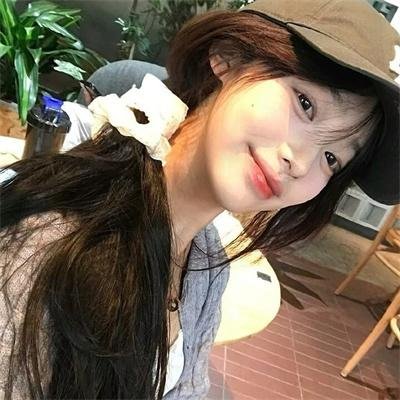 林边小屋 海报